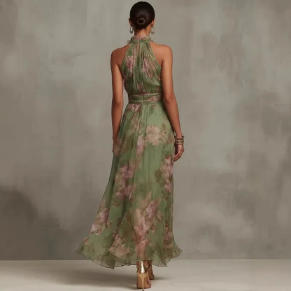 Cora Noche — vestido elegante con abertura irregular y diseño ligero